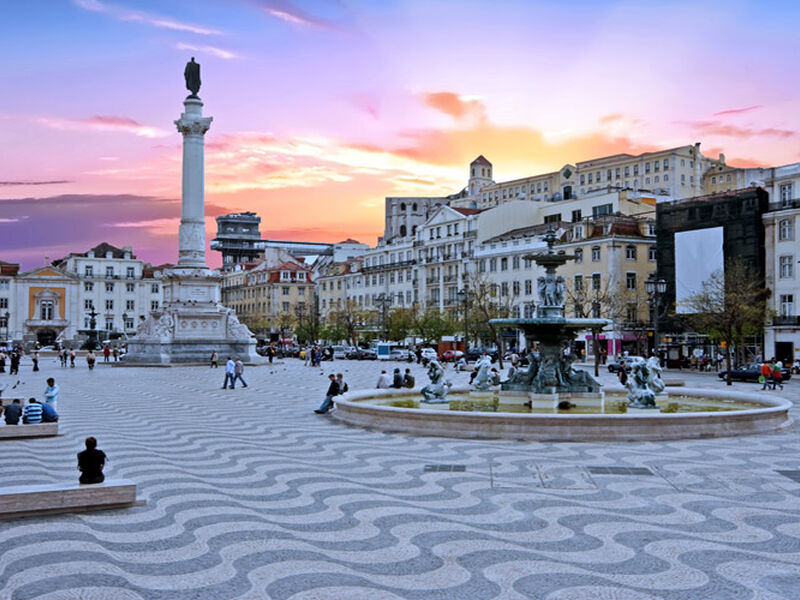 Görkemli Portekiz ve Endülüs Şehirleri 7 Gece - THY ile (2026 Kış Dönemi) (OPO - AGP) AT1183
