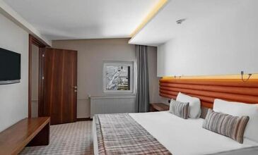 Jura Kervansaray Hotel / Uludağ Kayak Turu / 2 Gece 3 Gün / İstanbul Kalkışlı	