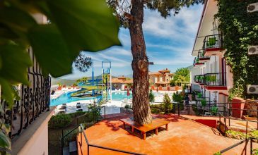 Fethiye Ölüdeniz Pamukkale Turu / Sunshine Holiday Resort Fethiye / 4 Gece 5 Gün / İstanbul, İzmit ve Sakarya Çıkışlı